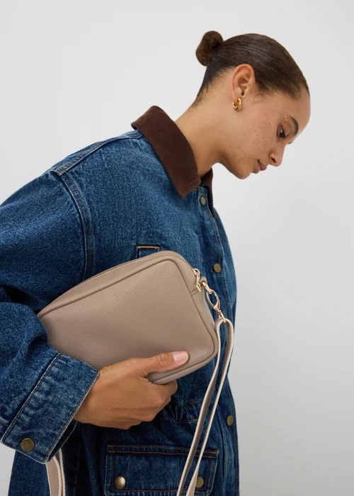 Mocha Camera Bag - One Size Image 1