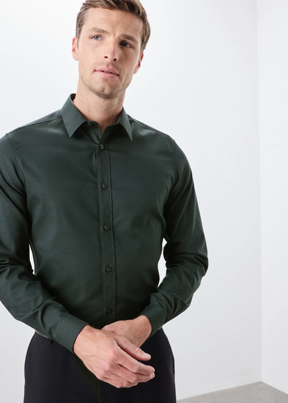 Taylor & Wright Green Slim Fit Shirt - S Image 1