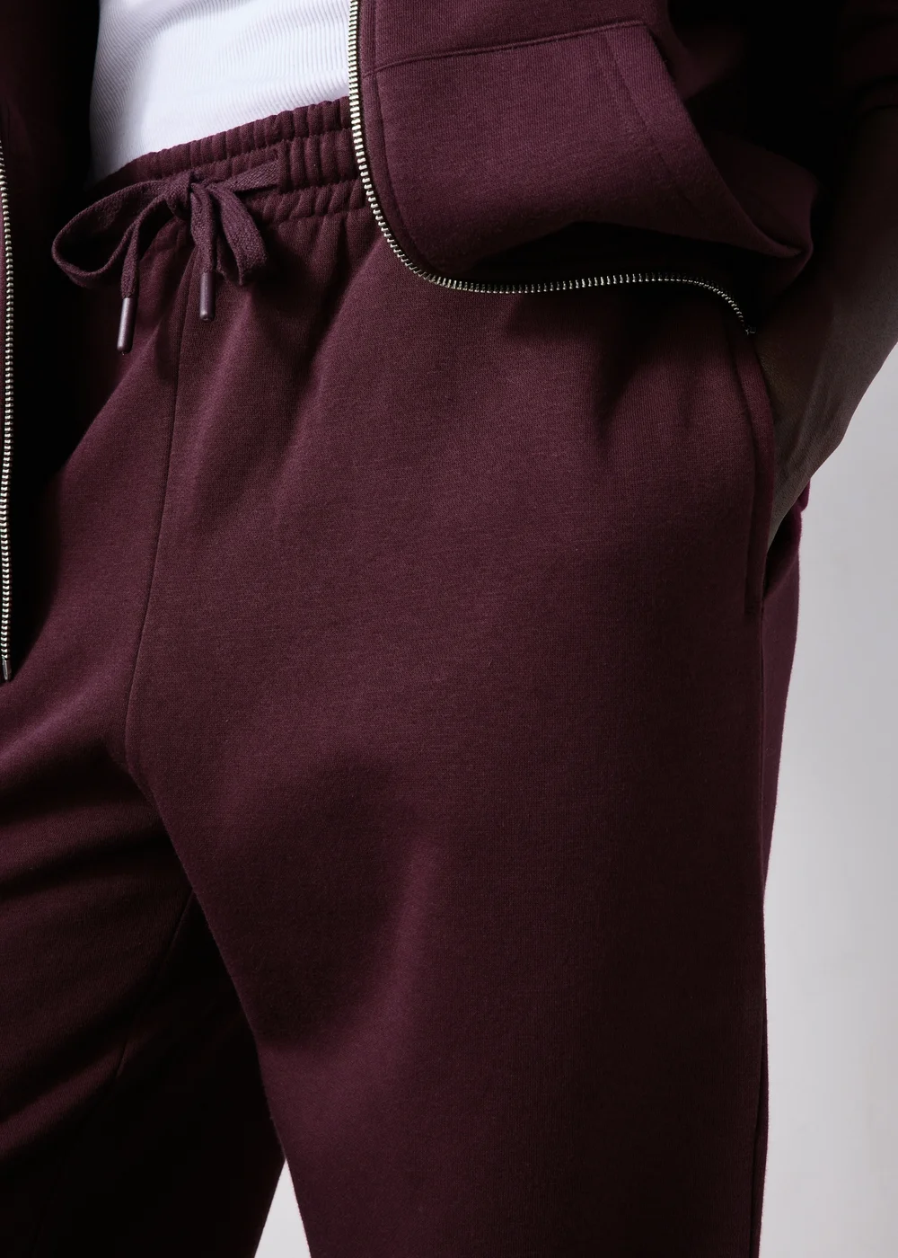 Burgundy Tapered Jogging Bottoms - XS Image 4