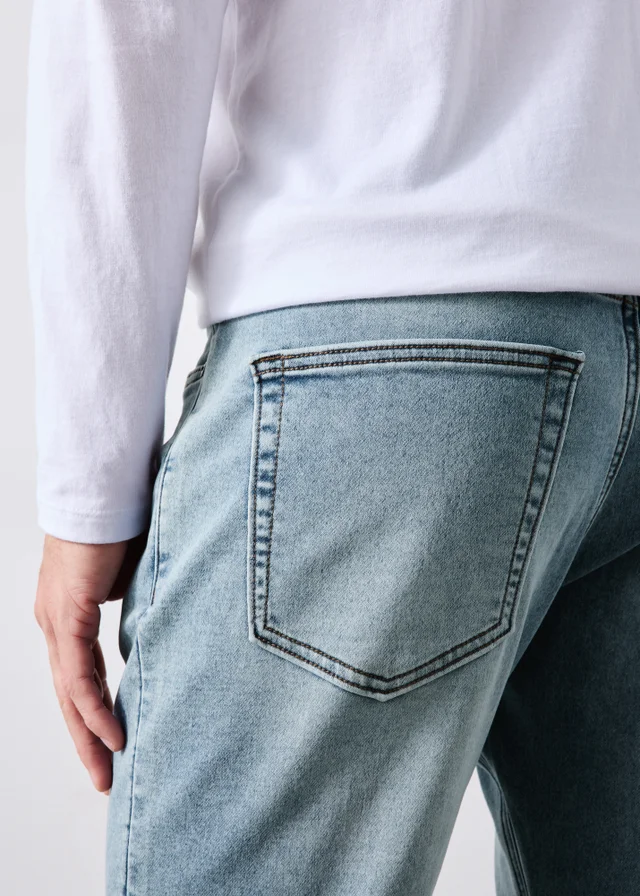 Midwash Comfort Slim Fit Jeans