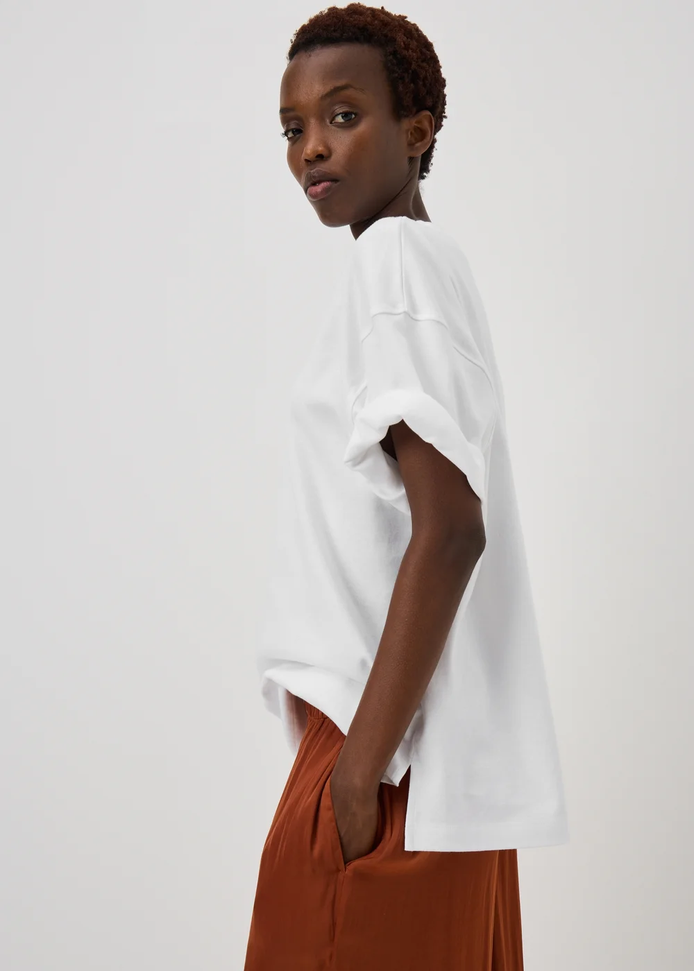 White Boxy T-Shirt - S Image 1
