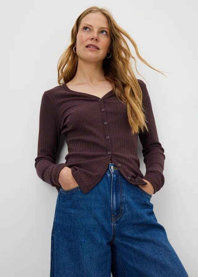 Raisin Ribbed V-Neck Cardigan