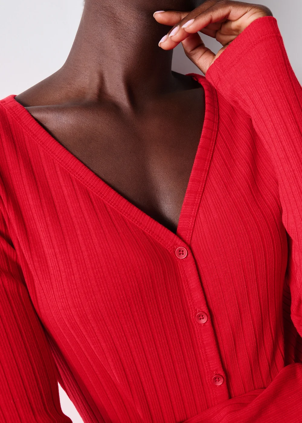 Red Ribbed V-Neck Cardigan - 8 Image 4