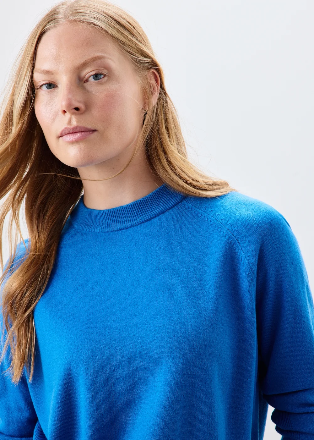 Blue Soft Crew Neck Jumper - 8 Image 3
