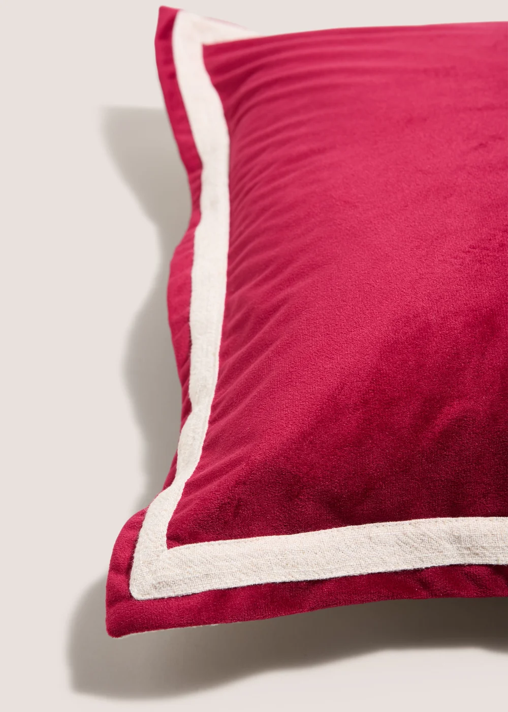 Pink Oxford Edge Cushion Image 2