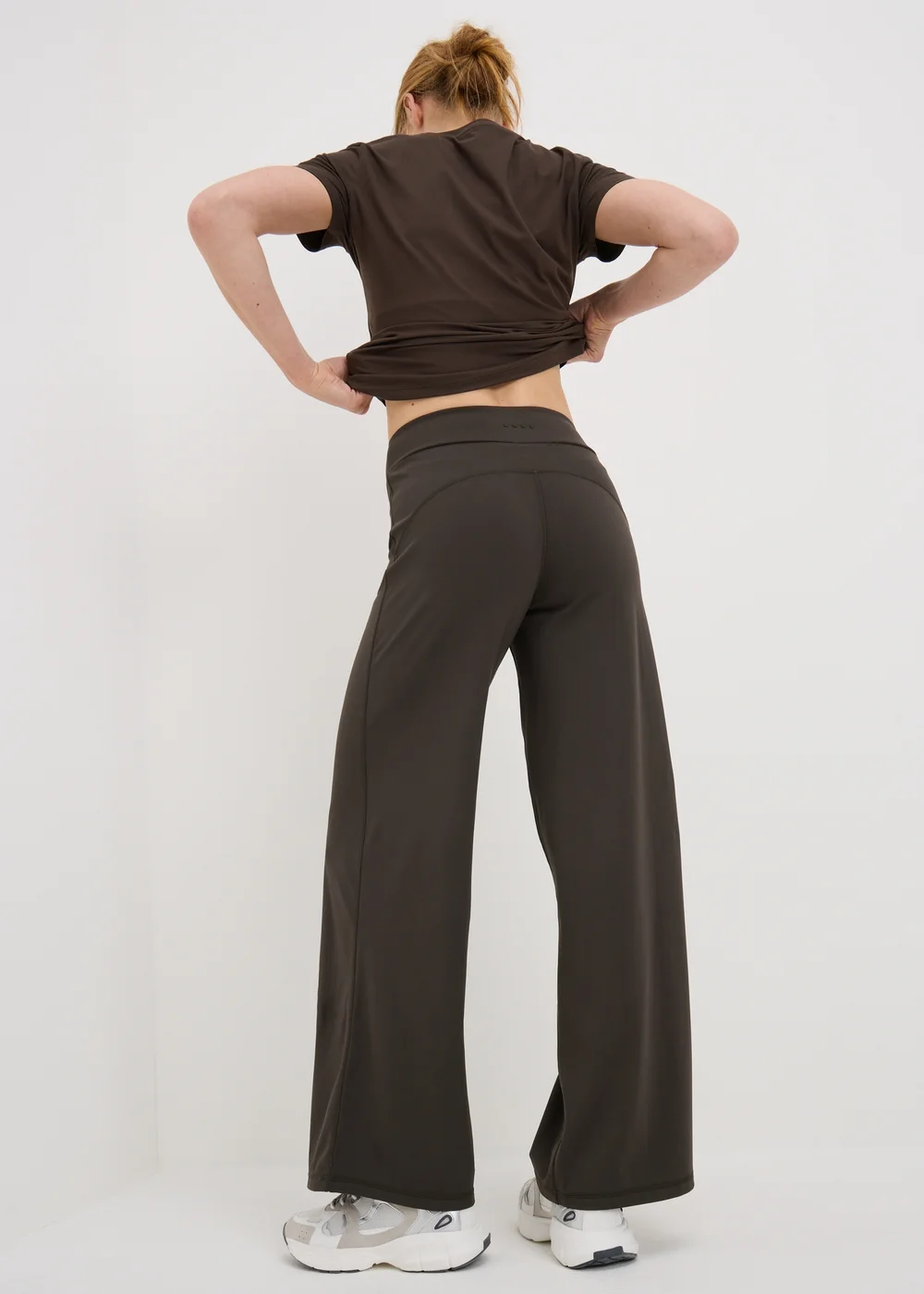 Souluxe Chocolate Brown Wide Leg Gym Leggings - 6 Image 2