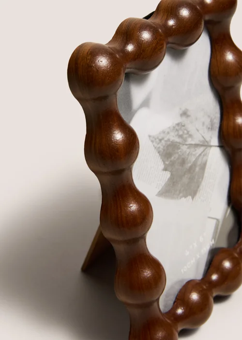 Wood Effect Bobble Photo Frame Image 2
