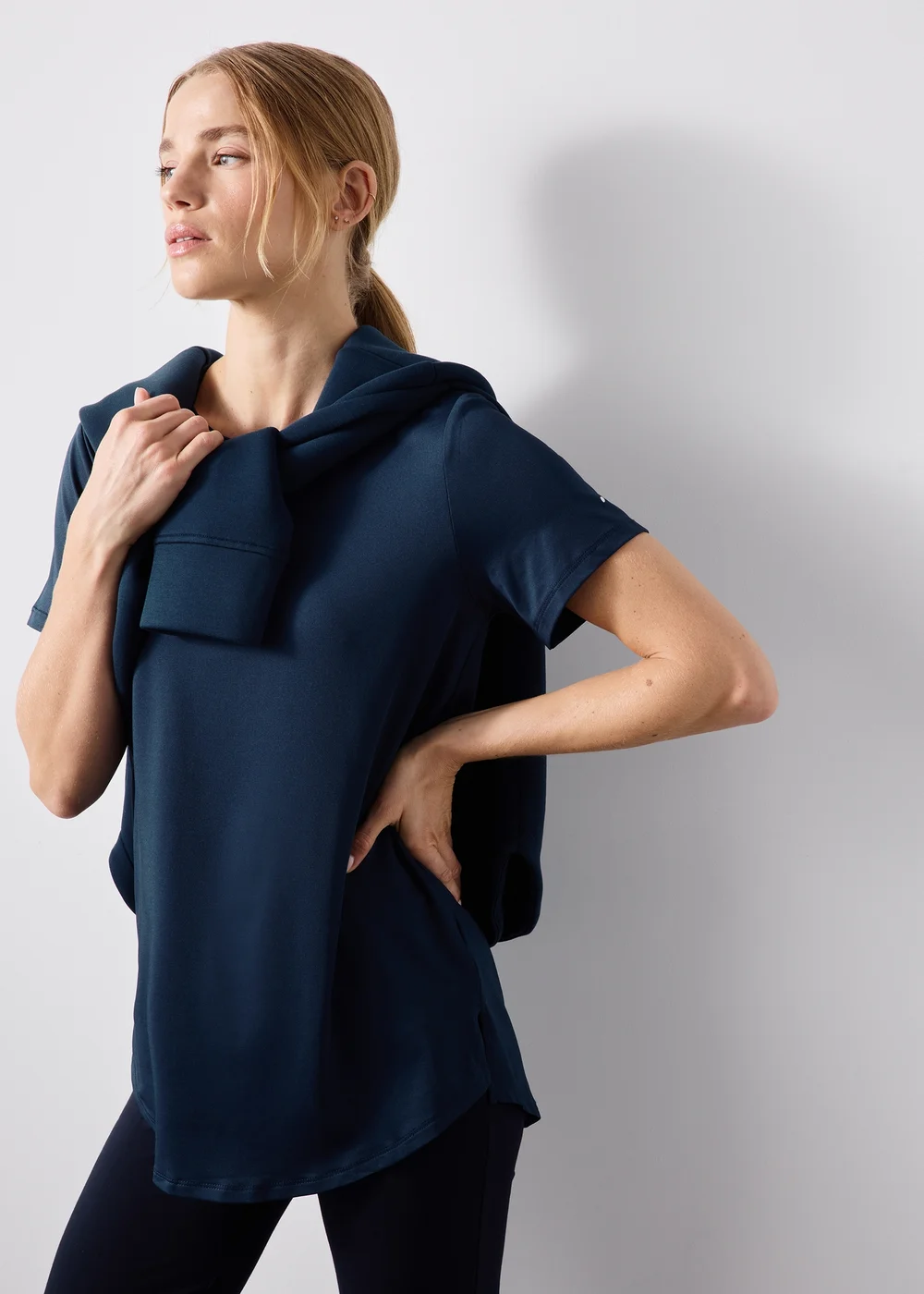 Souluxe Navy Longline T-Shirt - S Image 4