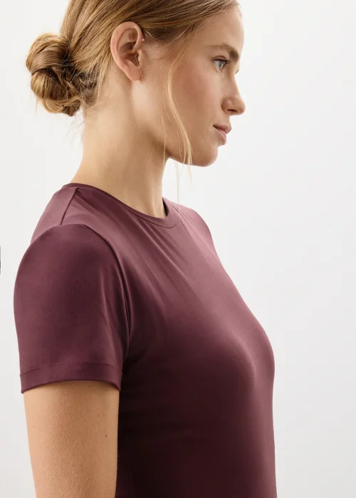 Souluxe Burgundy Fitted T-Shirt - 6 Image 3