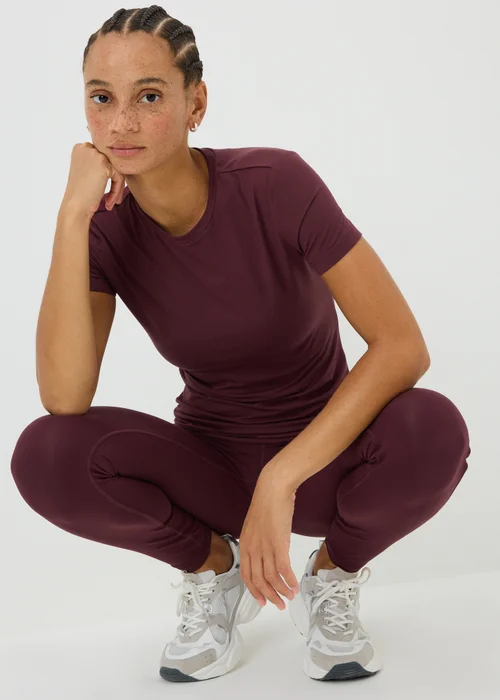 Souluxe Burgundy Fitted T-Shirt - 6 Image 1
