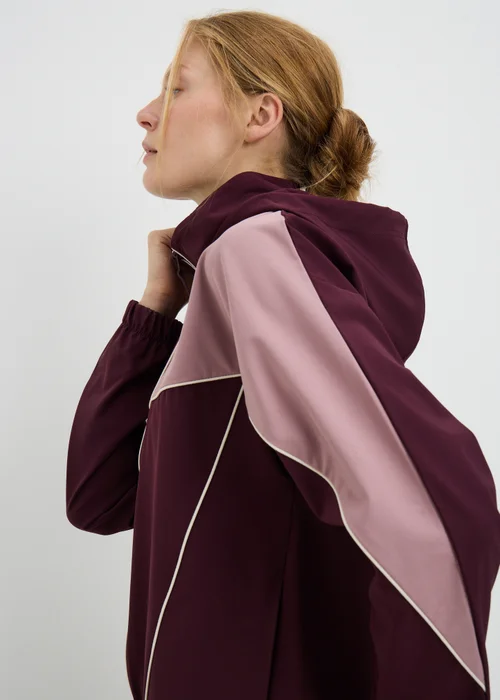 Souluxe Burgundy Piped Running Jacket - S Image 3