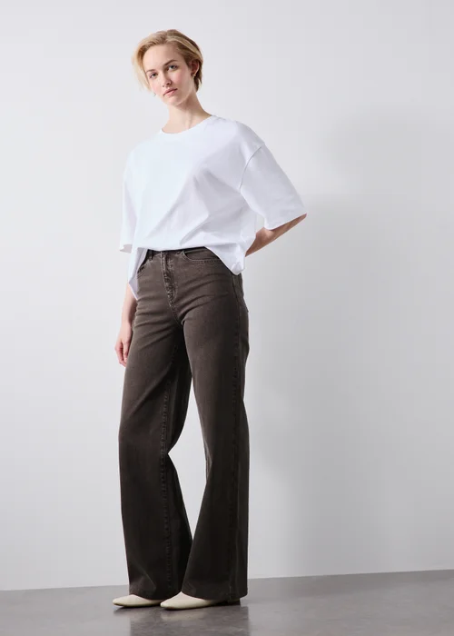 Chocolate Brown Stretch Mid Rise Wide Leg Jeans - 24/L29 Image 1