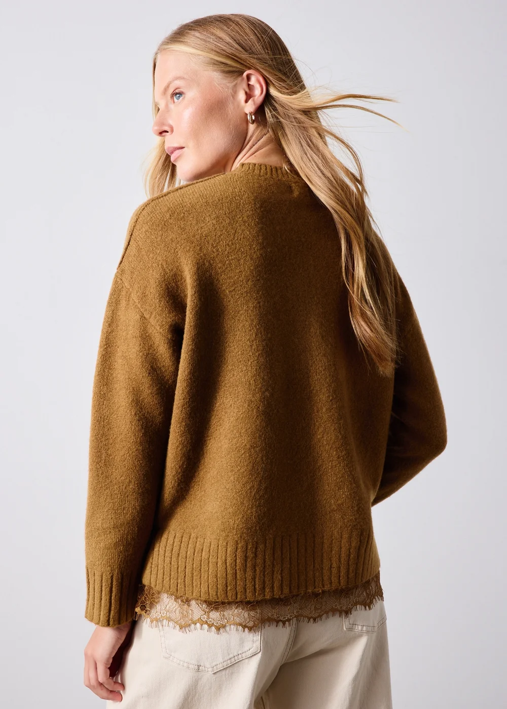 Ginger Lace Hem Knitted Jumper - XS Image 3