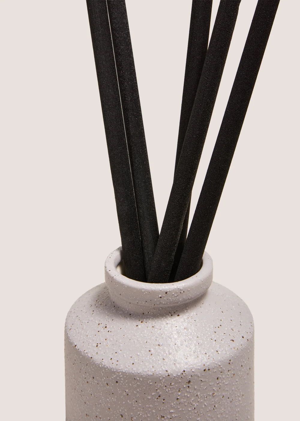 Breathe Coconut & Cotton 500ml Diffuser Image 2
