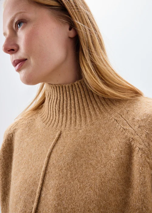 Camel Funnel Neck Jumper - XS Image 4