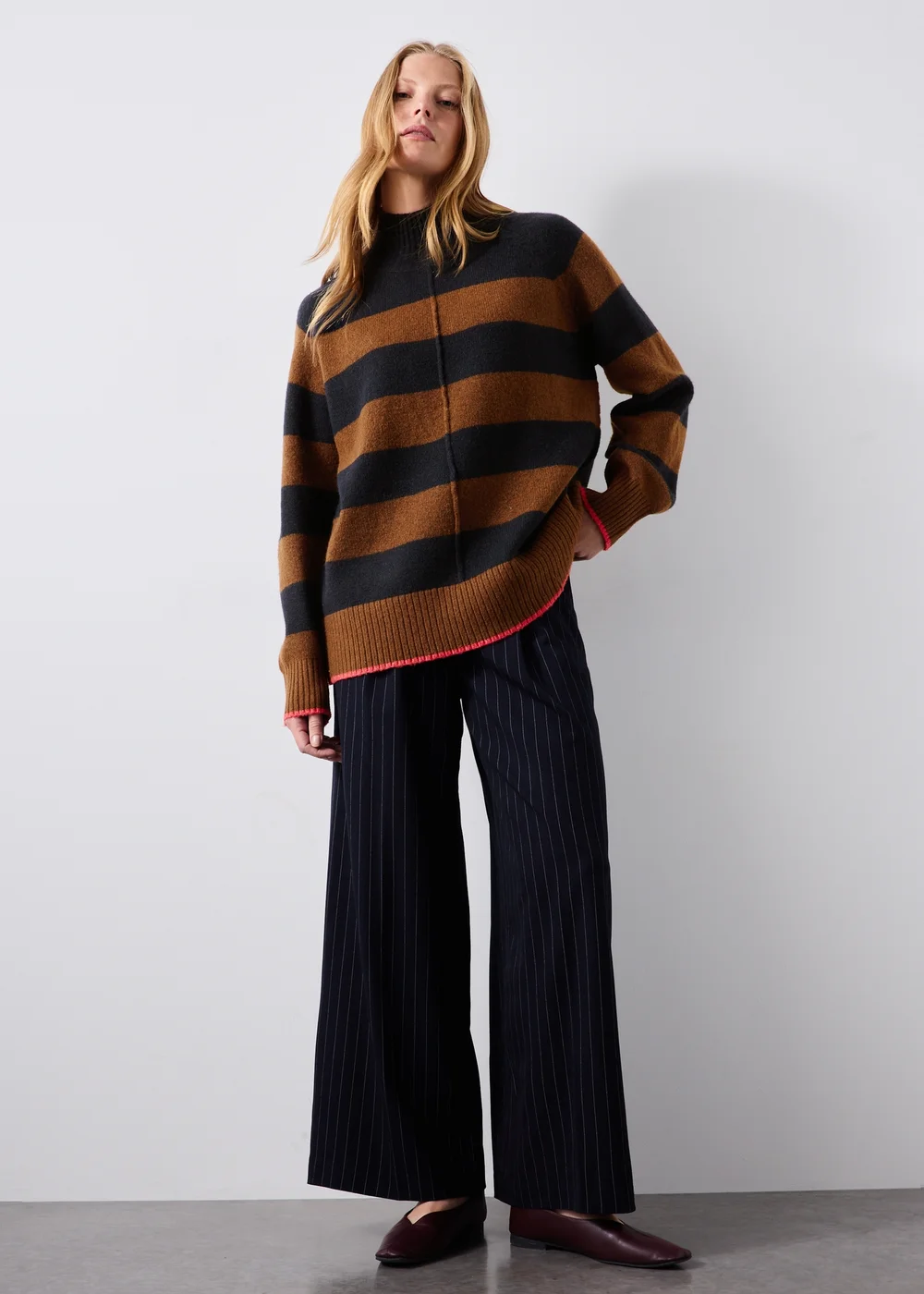Navy/Camel Striped Funnel Neck Jumper - XS Image 4
