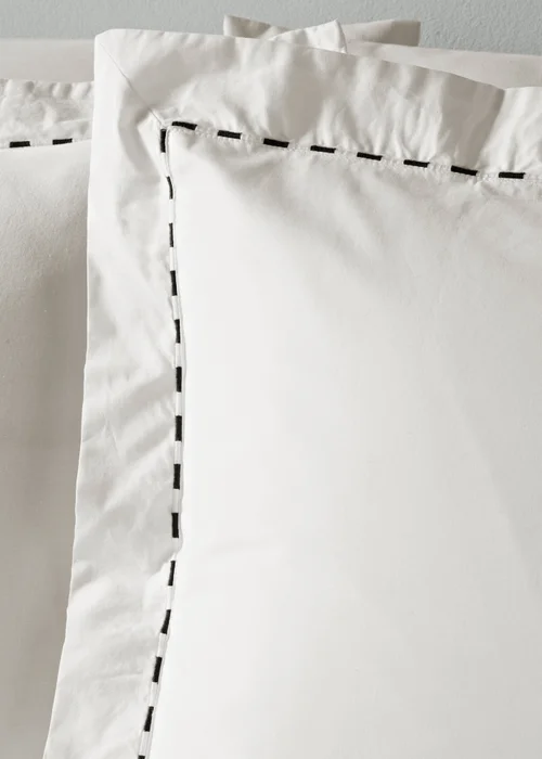 White Contrast Stitch Oxford Edge Duvet Set - Double Image 2