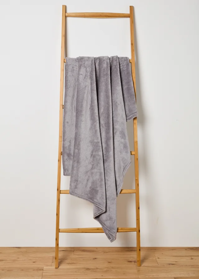 Grey Fleece Throw