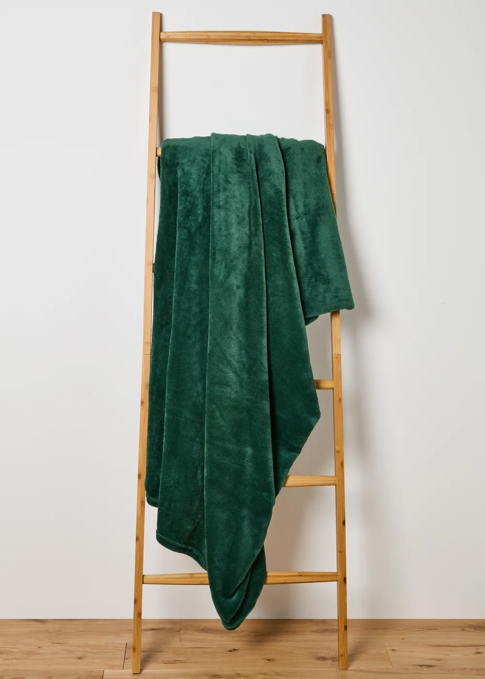 Green Large Fleece Throw Image 1
