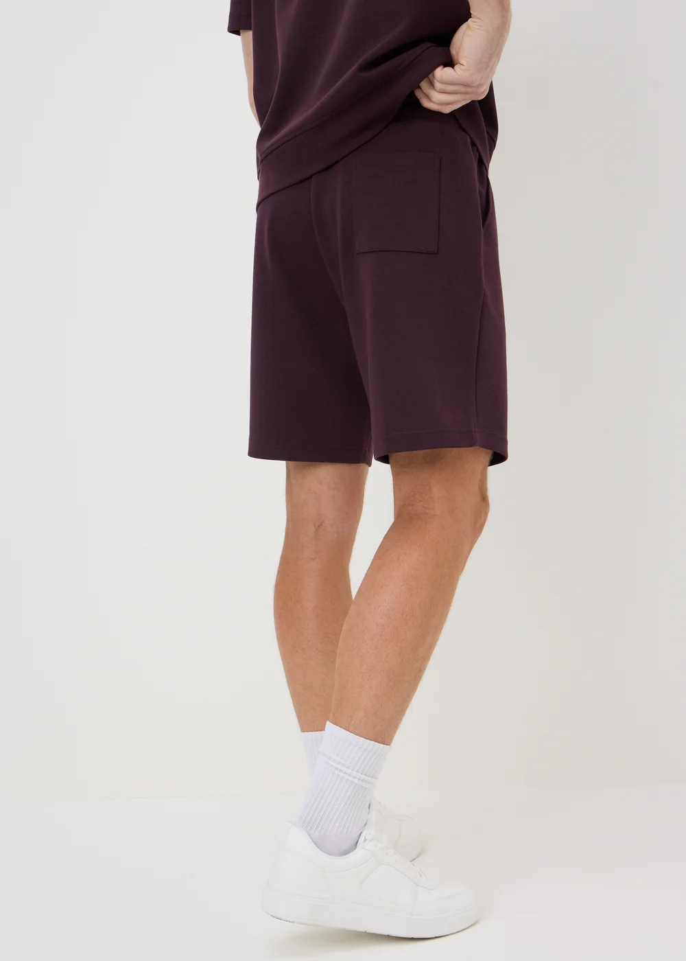 Burgundy Elevated Co Ord Jogger Shorts - XS Image 2