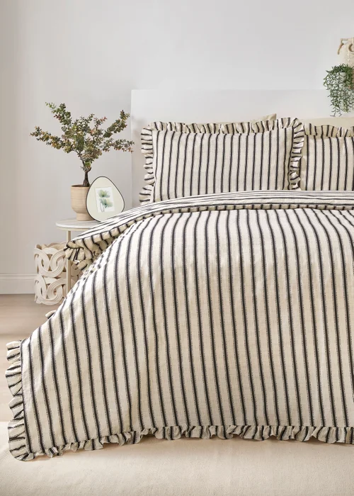 Black & White Striped Ruffled Duvet Set - Double Image 1