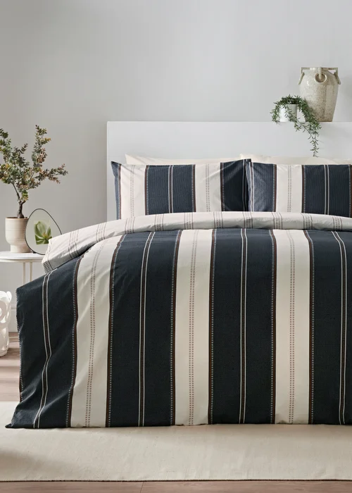 Black & White Monochrome Stripe Duvet Set - Single Image 1