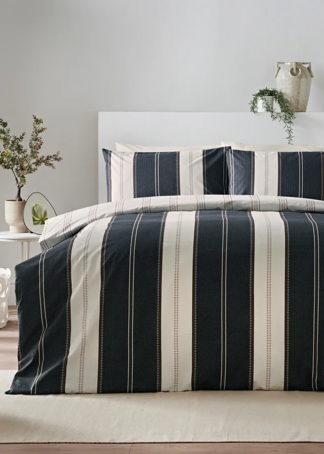 Black & White Monochrome Stripe Duvet Set