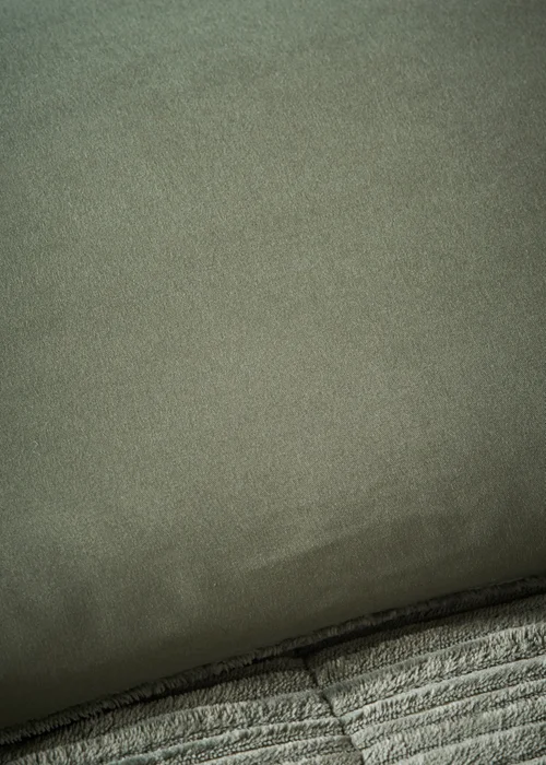 Green Ribbed Velvet Duvet Set - Double Image 3