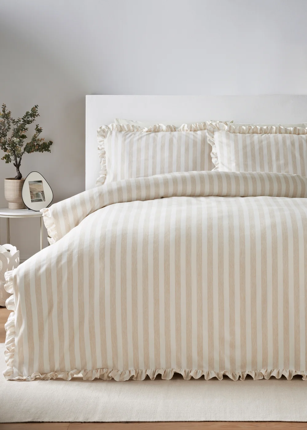 Natural Woven Frill Stripe Duvet Set - Double Image 1
