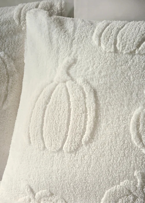 Cream Pumpkin Embossed Fleece Duvet Set - Single Image 2