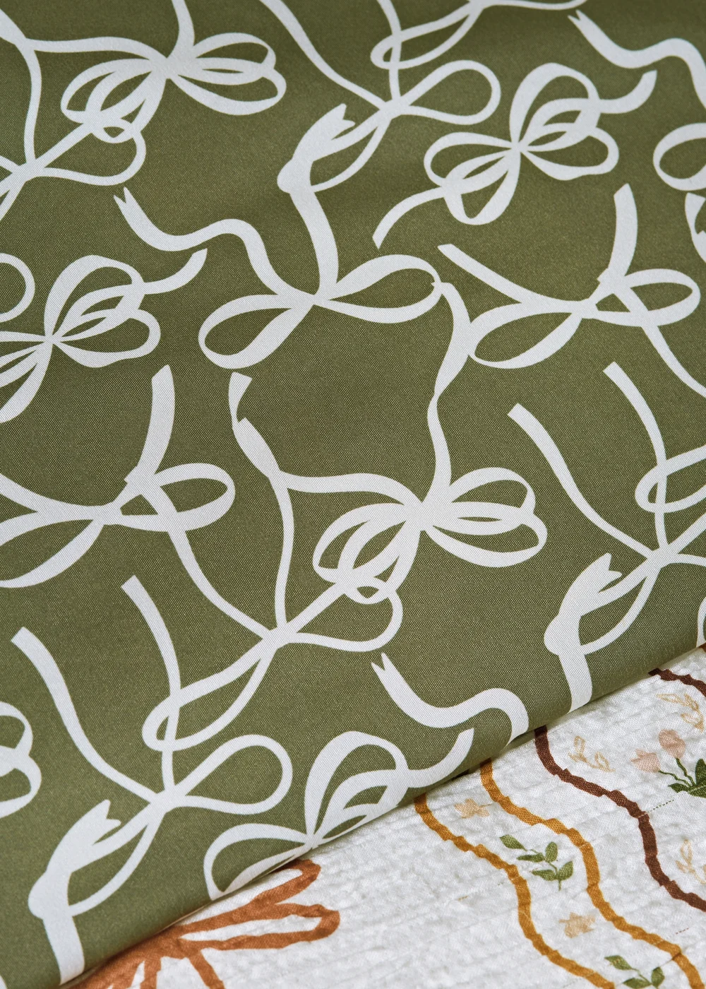 Green Bow Frill Duvet Set - Single Image 3