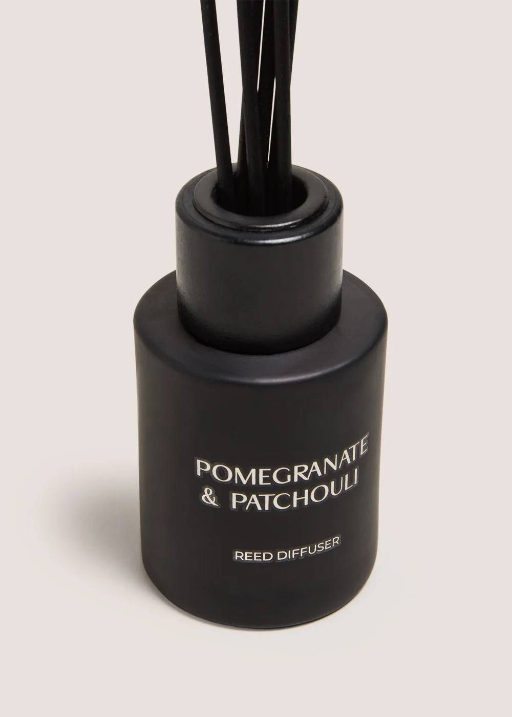 Pomegranate & Patchouli 70ml Diffuser Image 2