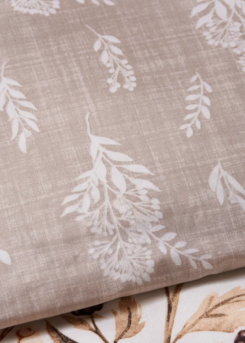 Autumn Leaves Printed Duvet Set - Single Image 3