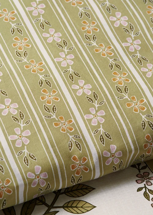 Green Floral Printed Duvet Set - Single Image 2