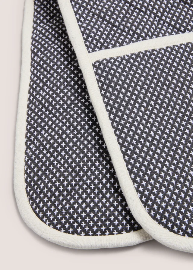 Black Contrast Stitch Oven Glove
