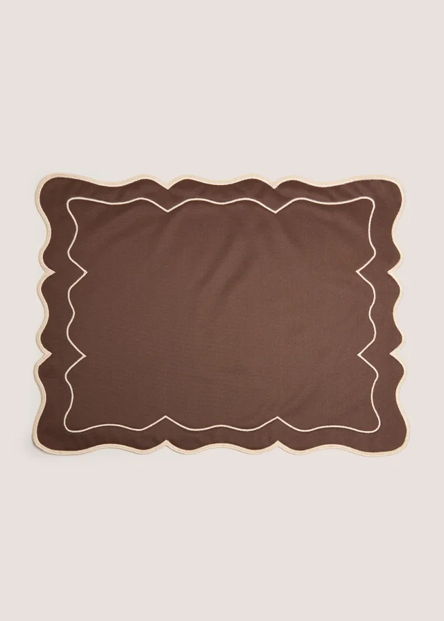2 Pack Brown Scalloped Velvet Placemats