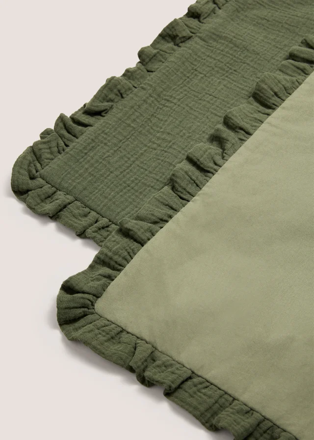 2 Pack Green Ruffled Placemat
