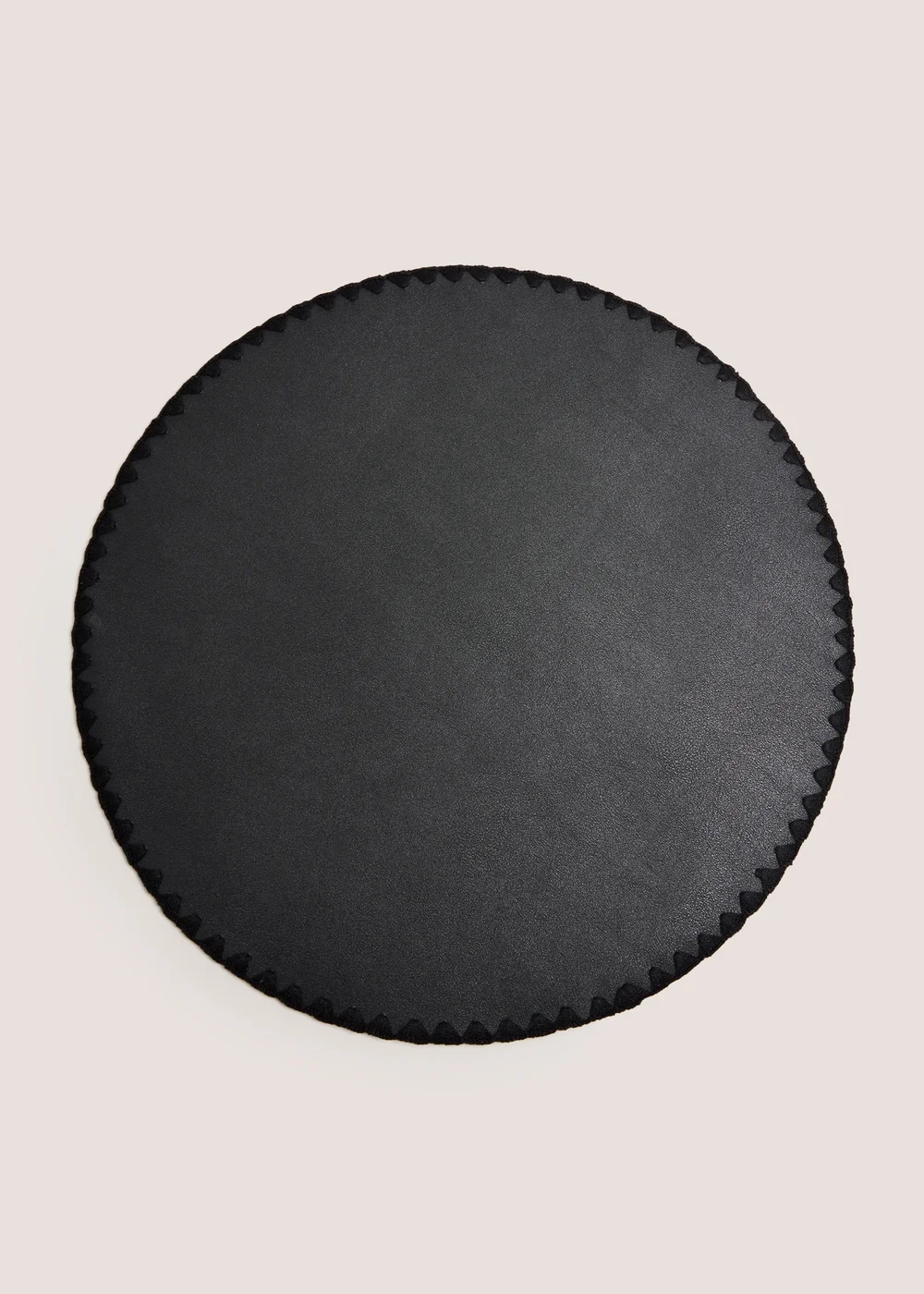 2 Pack Black PVC Round Placemats Image 1
