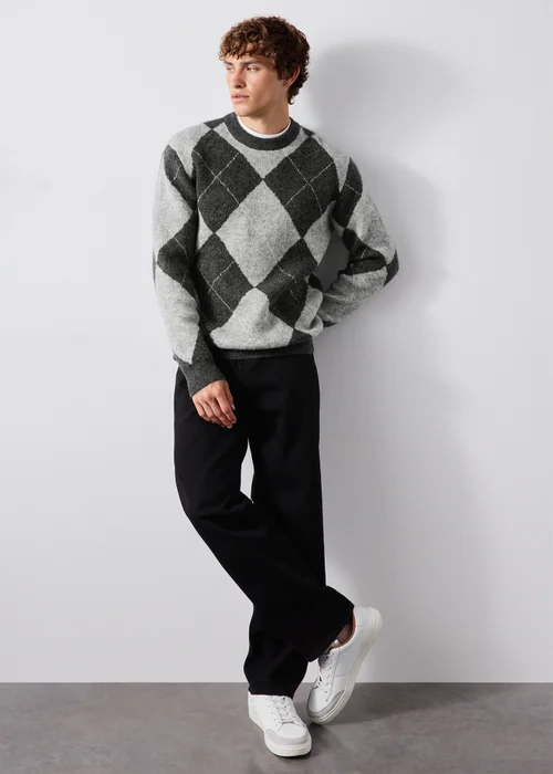 Grey Argyle Crew Neck Jumper - S Image 1