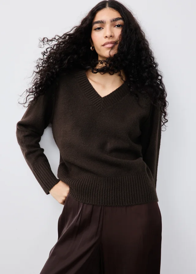 Chocolate Brown V-Neck Jumper