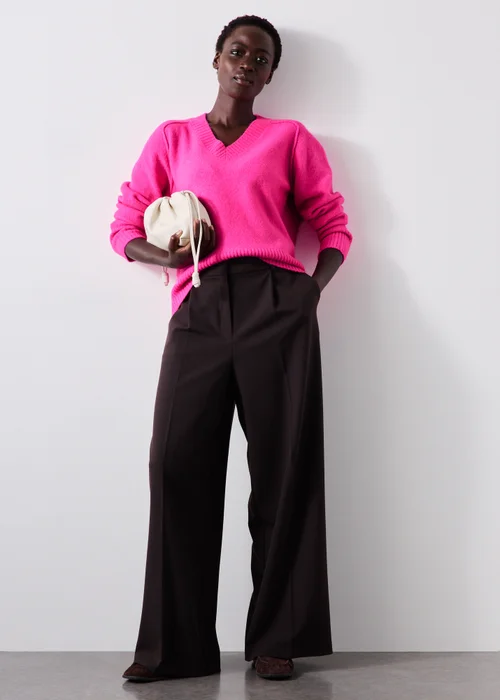 Pink V-Neck Knit Jumper - XS Image 4