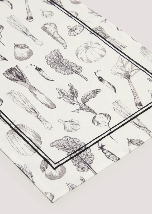 Black & White Farmer's Market Table Runner