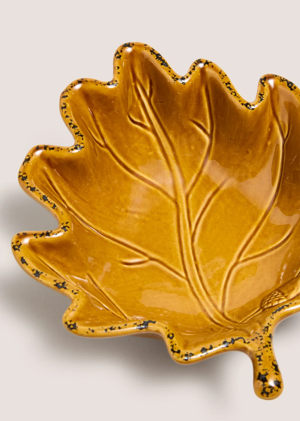 Medium Yellow Leaf Serving Bowl Image 2