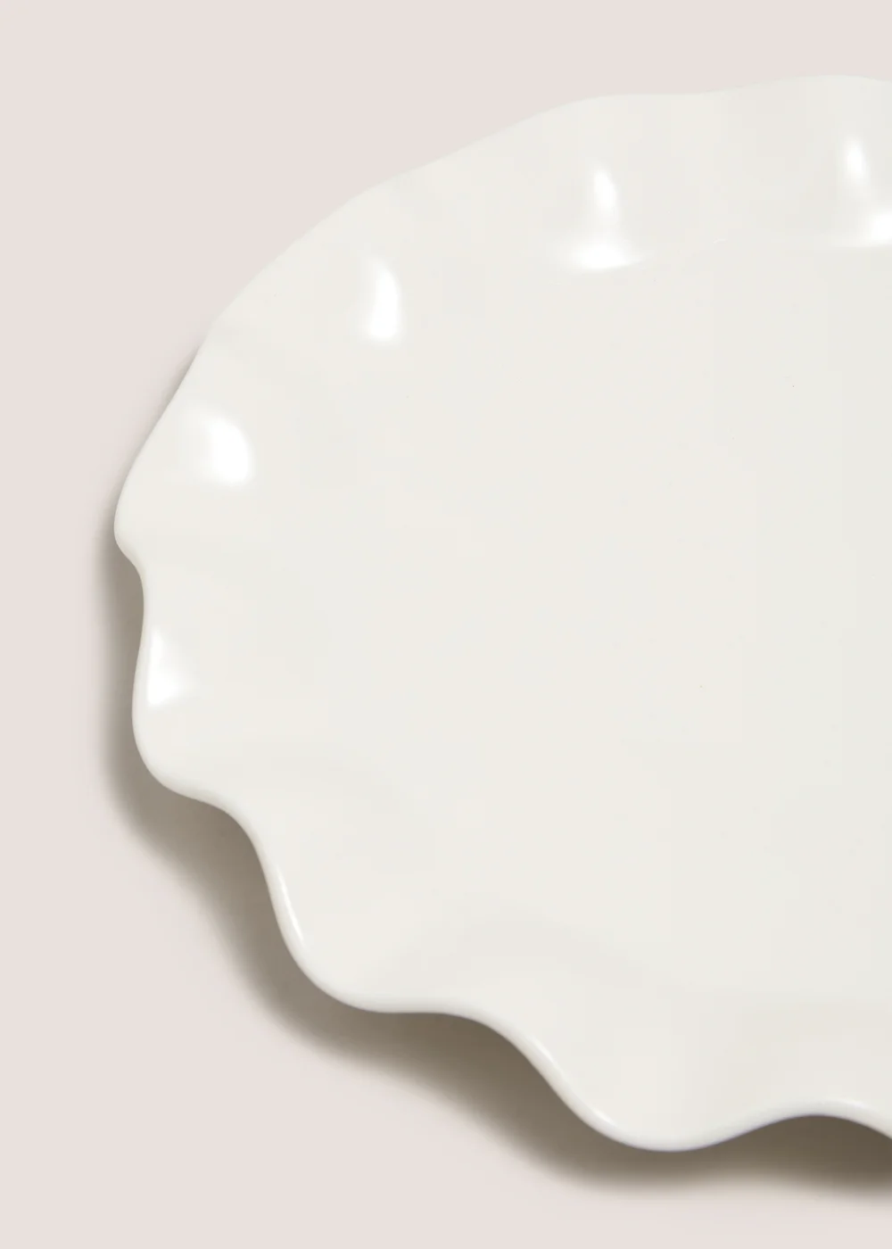 White Wave Dinner Plate Image 2