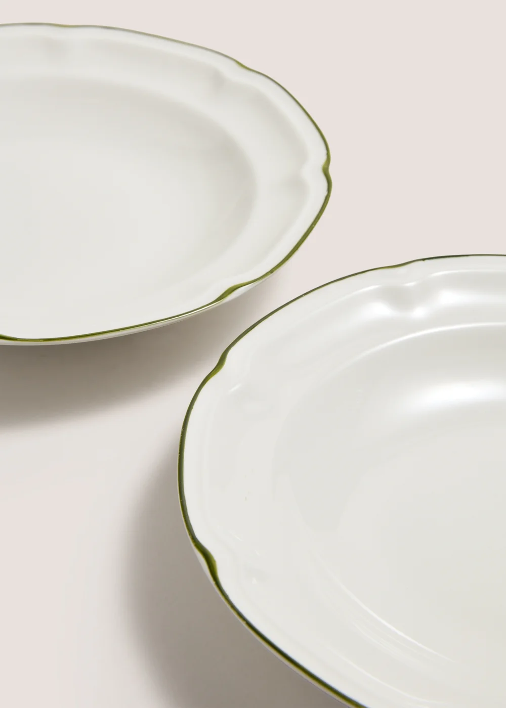 2 Pack Green Scallop Pasta Bowls Image 2