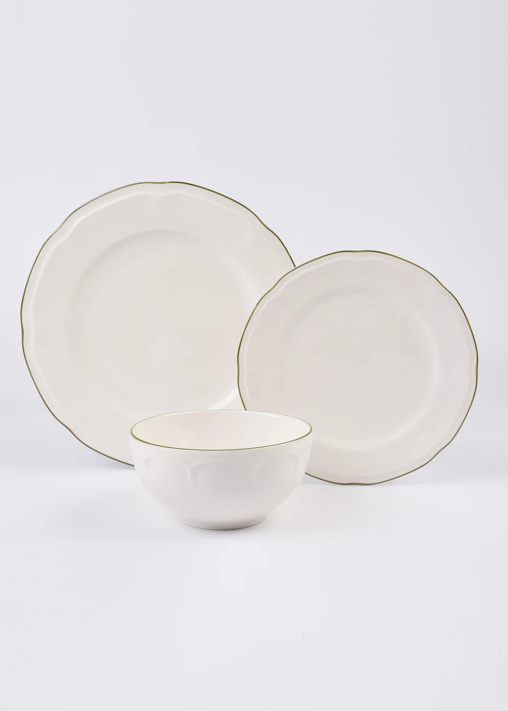 12 Piece Green Scallop Dinner Set Image 2