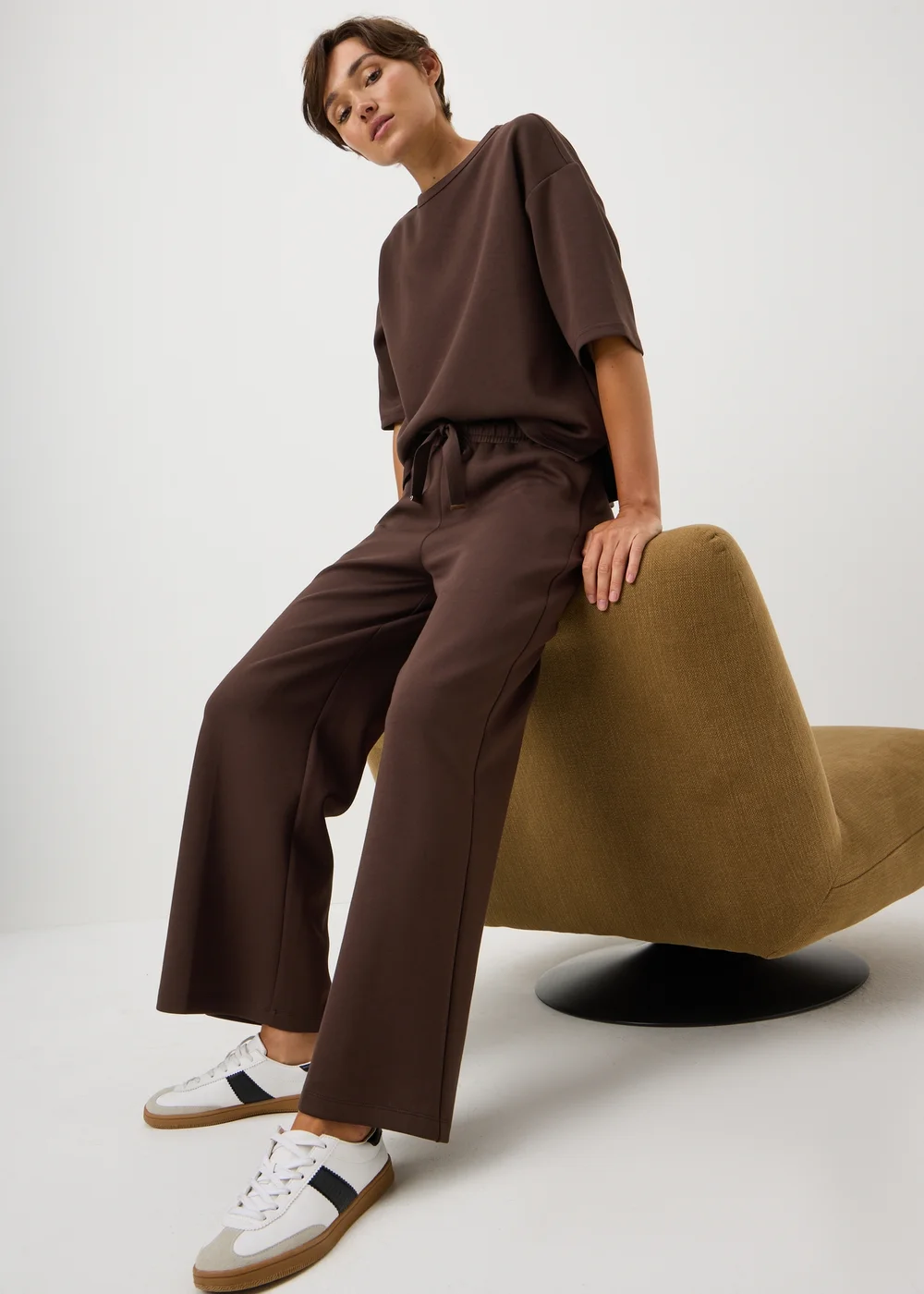 Chocolate Brown Scuba Boxy Co Ord Top - XL Image 1