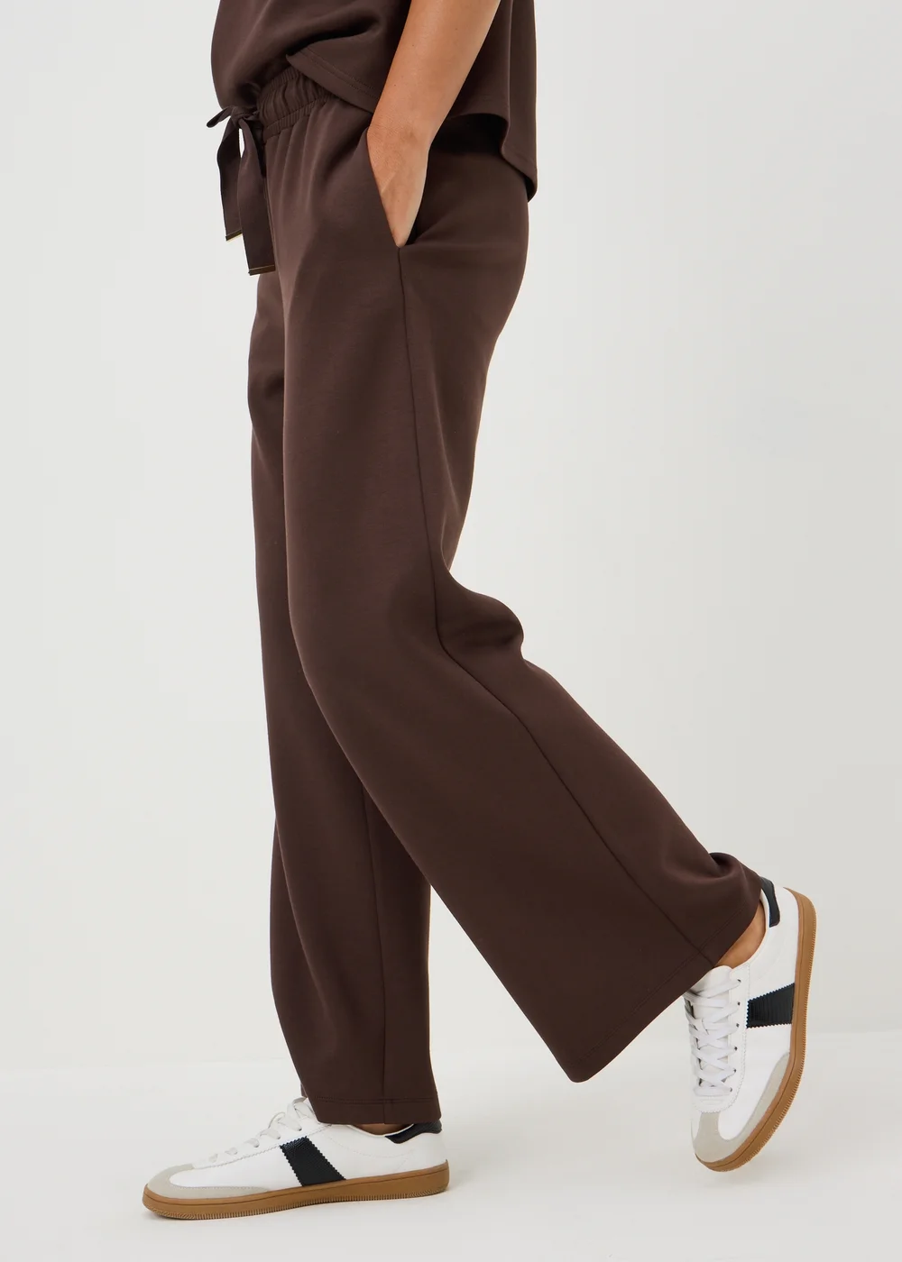 Chocolate Brown Scuba Wide Leg Co Ord Trousers - 18/L29 Image 3