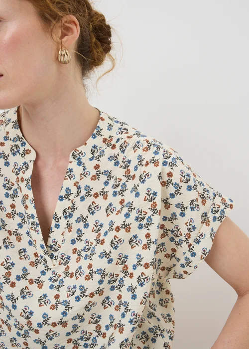 Cream Floral Popover Blouse - 28 Image 2