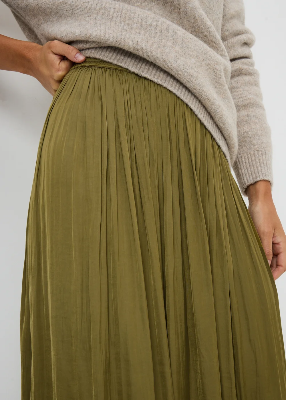 Lime Crinkle Satin Midaxi Skirt - 8 Image 3